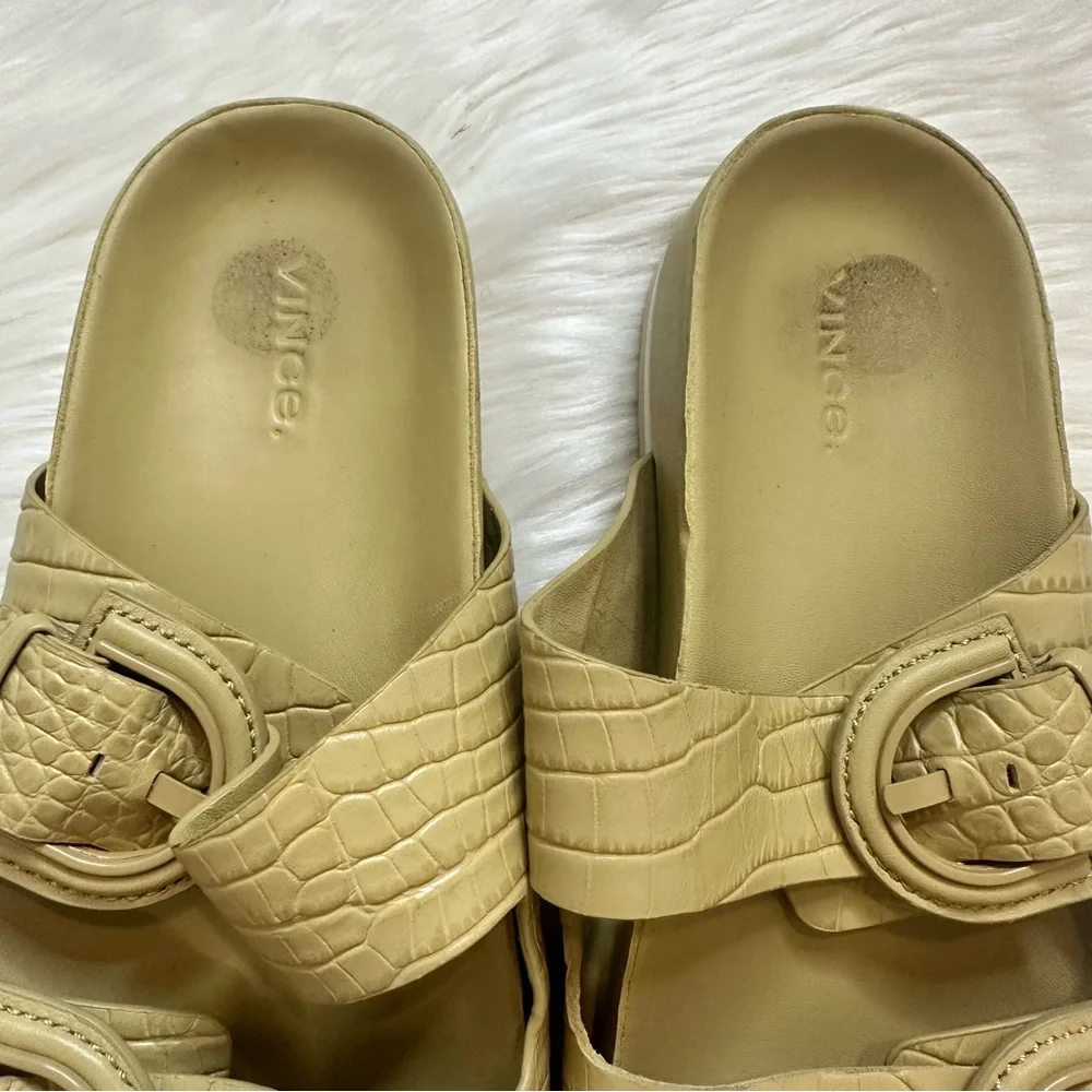 Vince Glyn Croc Leather Barley Beige Slide Sandals Buckle Size 10